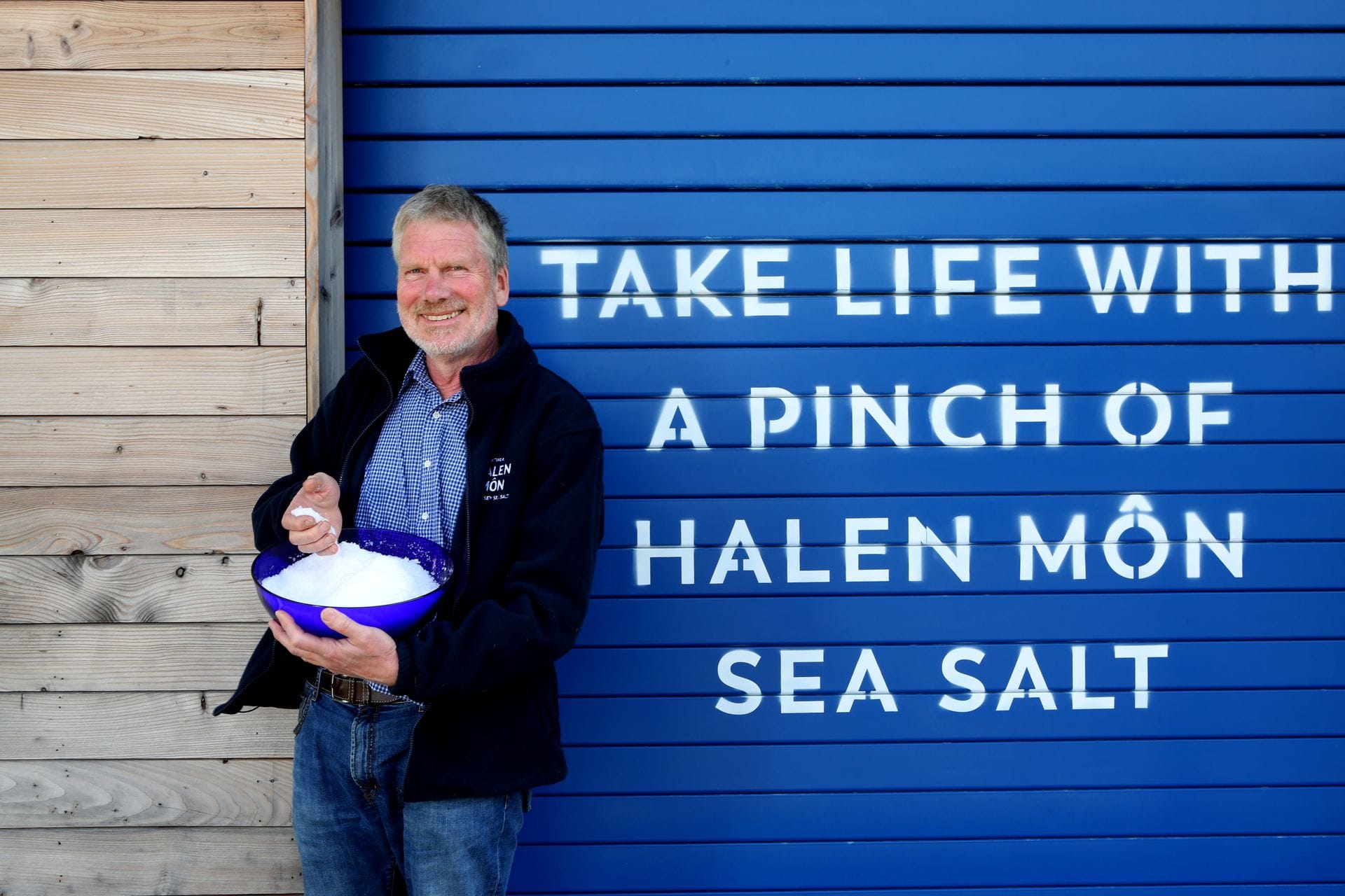 https://wales.org/wp-content/uploads/Halen-Mon-Anglesey-Sea-Salt-Company.jpg