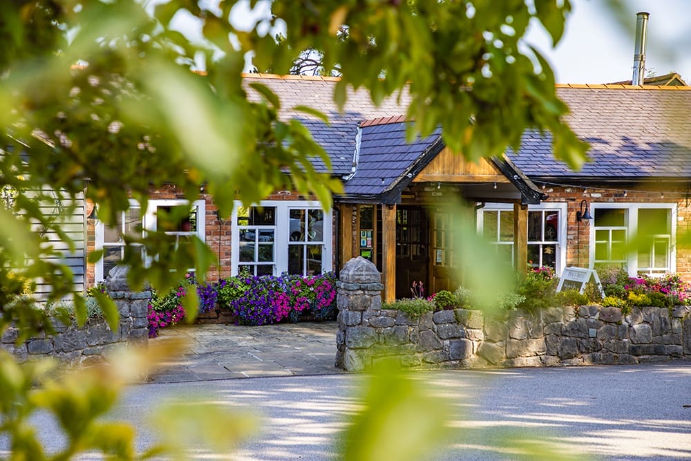 Pen-y-Bryn Pub